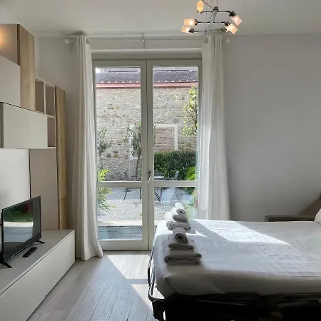 Апартаменты Borgo Guelfo Viii